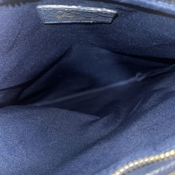 Vintage Used Gigi New York Blue Zippered Clutch Bag Ladies Purse Accessory - Picture 6 of 6